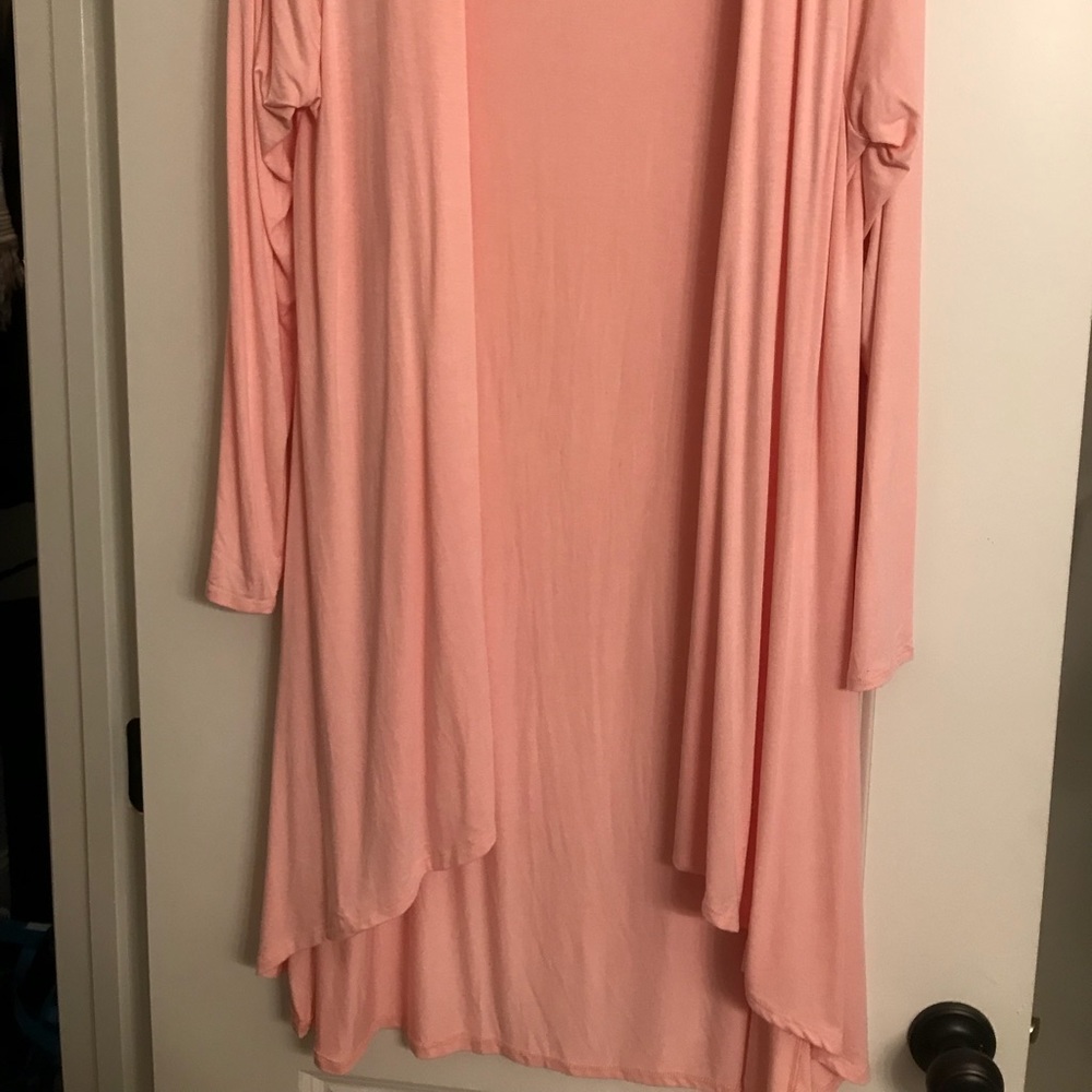 Long draped cardigan in pink